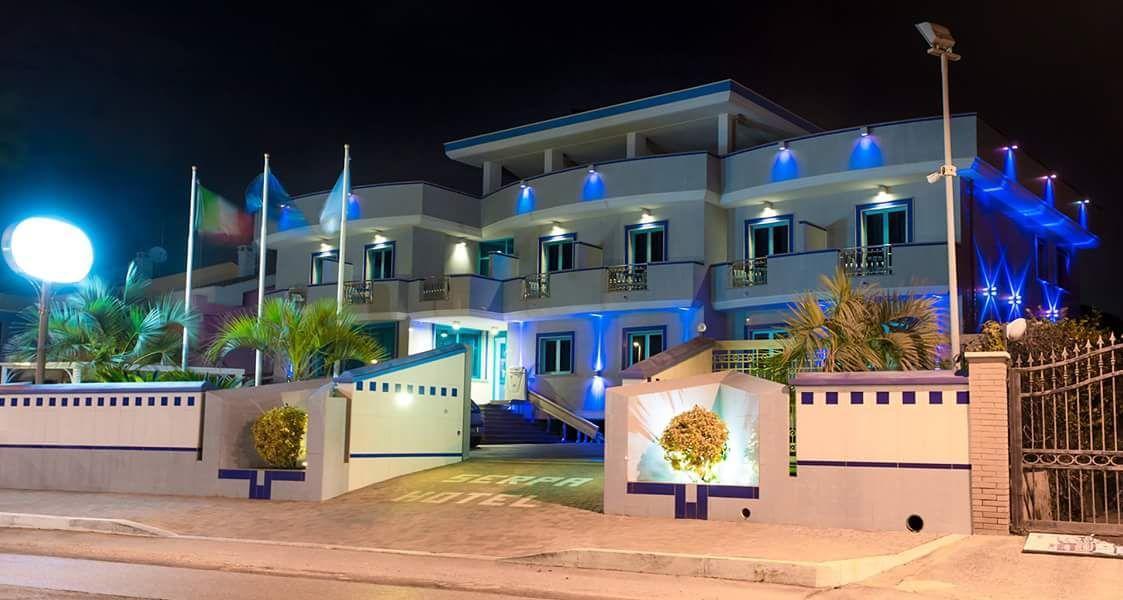 Serpa Hotel Anzio Dış mekan fotoğraf